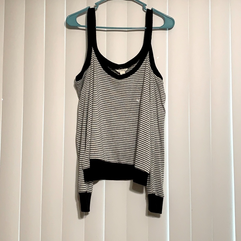 Aeropostale sz L black/white open shoulder long sleeve NWT